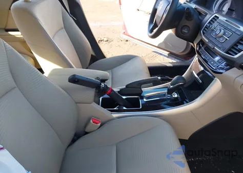 2016 Honda Accord Lx z USA, uszkodzony, nr VIN 1HGCR2F3XGA052466